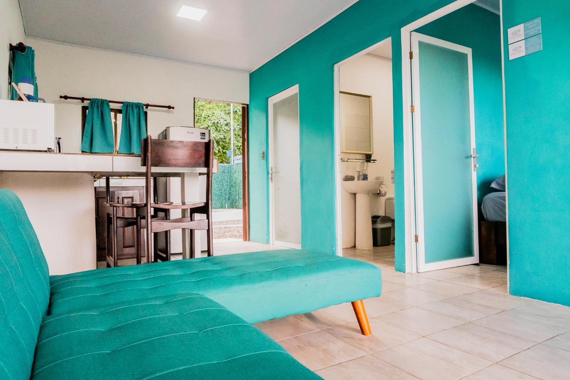 Ocean'S Breeze Apartment And Rooms Puerto Viejo de Talamanca Экстерьер фото